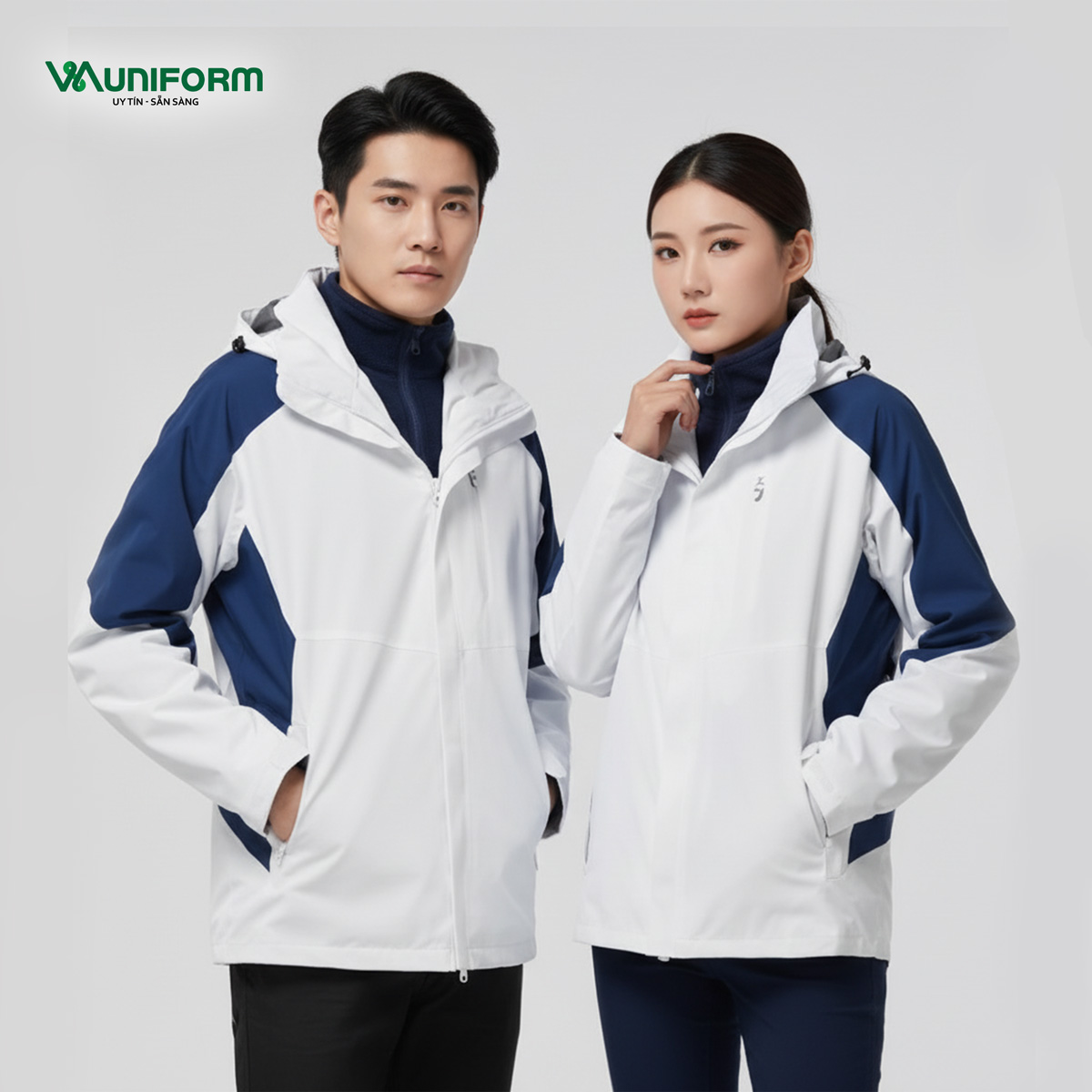 So sánh đồng phục may sẵn và đồng phục may theo yêu cầu: Doanh nghiệp nên chọn gì?